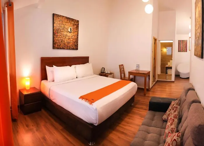 Suites Hotel