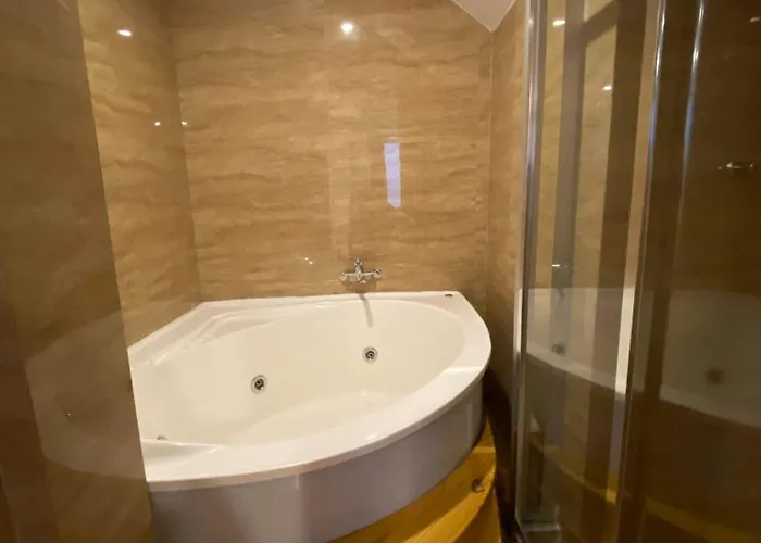 Hotel Suites